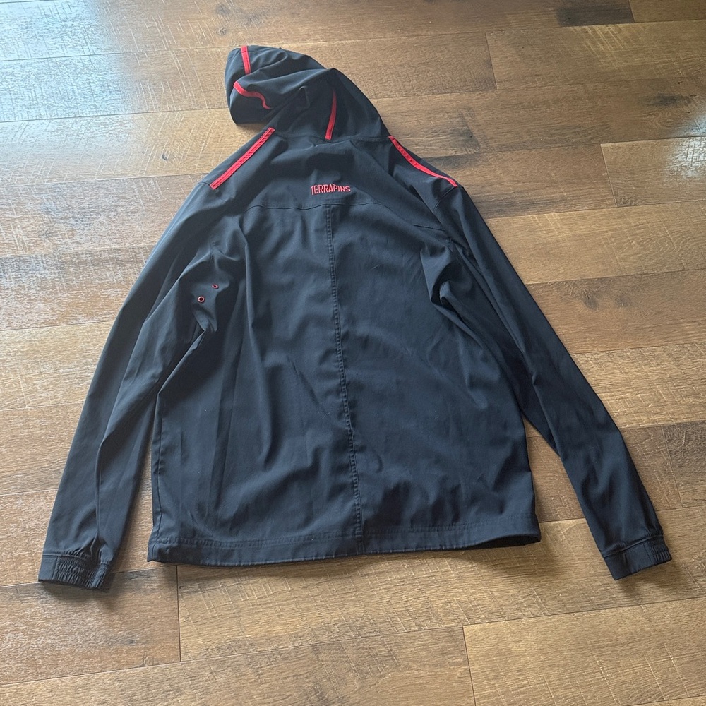 University of Maryland Under Armour Black and Red Windbreaker - Picture 4 of 6